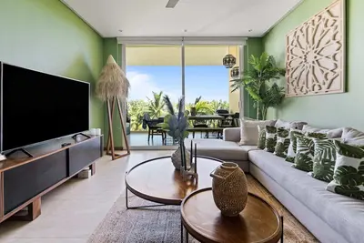 Image de Peninsula Golf Retreat - Stylish 3br Condo with Pool
