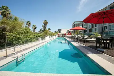 Image de 2br / Luxury / Beach Walking Distance Apartment in Nuevo Vallarta