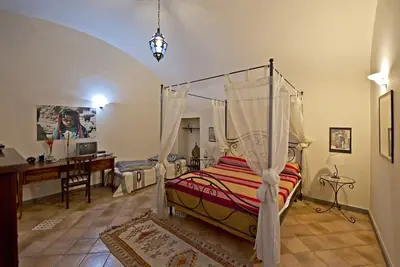 Image de Confortable oriental room in the heart of Historical center