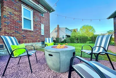Image de Pet Friendly! Firepit & Gameroom- Walk To Restaurants, 15 Mins To Hershey Park!