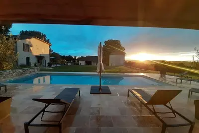 Image de Clos Saint Àmans - Maison de campagne avec piscine