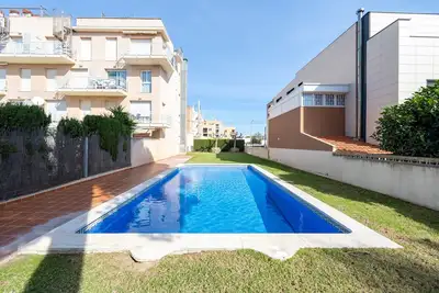Image de Appartement 'Paris 2' avec piscine partagée, Wi-Fi et climatisation