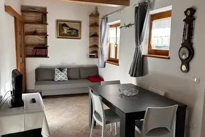 Appartement 'Goldener Schnee Tesero' avec vue sur les montagnes, terrasse privée et Wi-Fi