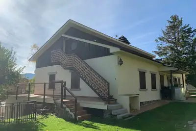 Image de Maison avec piscine climatisĂ©e, Ă RascafrĂa Ă 1 h de Madrid, 12 Ă 24 personnes