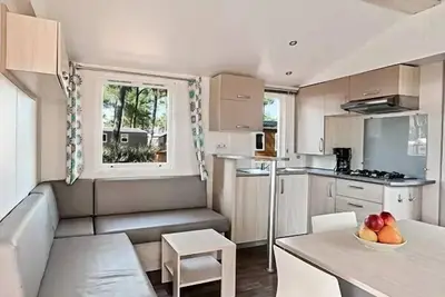 Image de Mobil-home | Classic Xl | 2 Ch. | 4/6 pers. | Terrasse surélevée