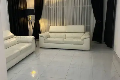 Image de Remarkable 1-Bed Apartment in Kensington Harare