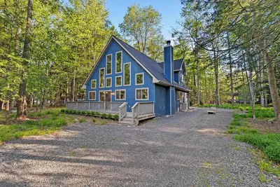 Image de Hot Tub, Fire Pit, Dog Friendly, 10 Min 2 JackFrost