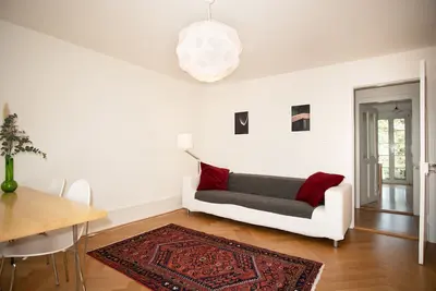 Image de Quiet and modern apartment right next to the park