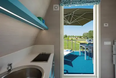 Image de Chalet Unique Marina Azzurra Resort 2 Chambres Pour 6 Personnes