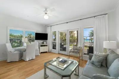 Image de Caribbean Dunes 212 - Low Floor, Beach, Pool, Fab Destin Location, Free Golf
