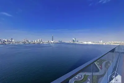 Image de Luxury 2b with Balcony & View in Harbour Point