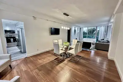 Image de Increible apartamento sobre la playa