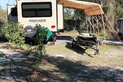 Image de Rv Rental in the Ocala National Forest, Florida. With boat ramp available.