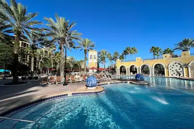 Image de 15 min to Disney! Tuscany Village Resort by Hilton