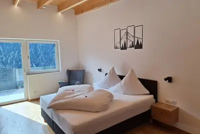 Image de GemĂĽtliche Ferienwohnung im Bergwaerts. tirol - Apart Gipfelblick