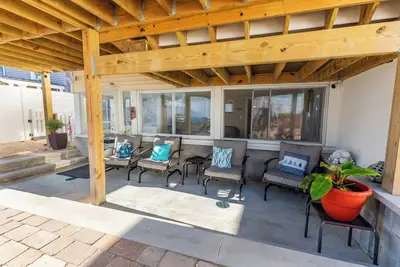 Image de Seaside Summer Beach Rental - Four Bedroom. Pet Friendly. Discounts Available.