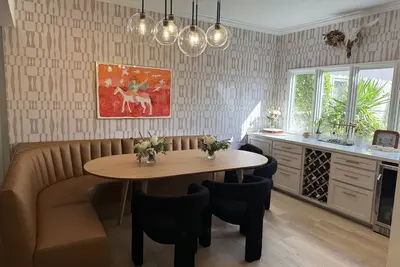 Image de Family Friendly house in Coronado blocks to the beach with great amenities
