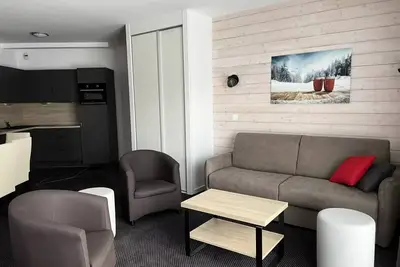 Image de Studio fĂĽr 8 Personen
