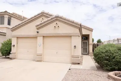 Image de Desert Ridge, City North, High Street, Shop, Dine, golf, Mayo Clinic. Furnished.