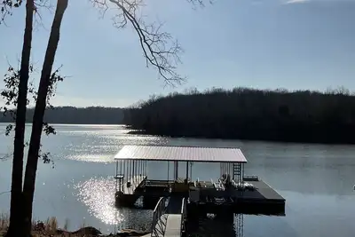 Image de Lake Egypt, Lake Front Home Steps Away From the Water