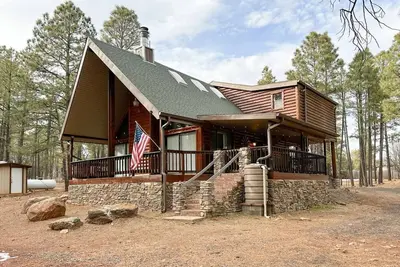 Image de Pine Ridge Lodge |  Hot Tub~Game Room~Pets Welcome