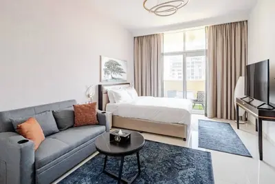 Image de Spacious Unit With City View in Jvc