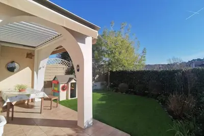 Image de Maison avec piscine - résidence sécurisée
