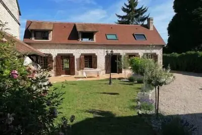 Image de Propriété familiale dans village charmant bord de Seine