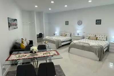 Image de Elegant Spacious Studio Retreat Close to Funchal
