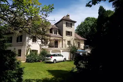 Image de Dordogne lovely spacious perigordain style property with heated indoor pool