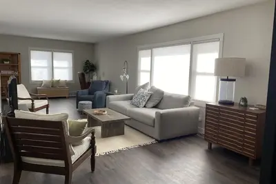 Image de Cozy 3 Bedroom home, walking distance to downtown!