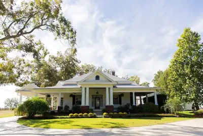 Image de Gated Farm House Getaway Near Lake Blackshear! Peaceful and Newly renovated