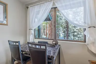 Image de Lakeview Retreat