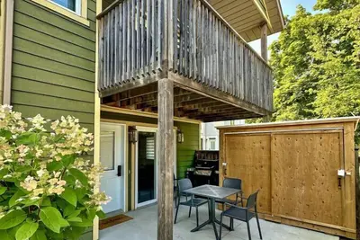 Image de Welcome to PonyTrail Spacious Family Townhome. Dog Friendly. Minutes to Blue Mountain