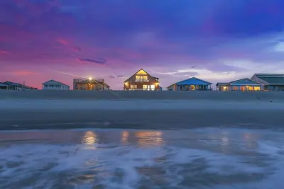 Image de Oceanfront Oak Island Nc - 6 Bedroom Vacation Rental - Sleeps 19!