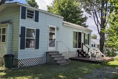 Image de Park unit #3 for rent by Silver Lake Ny