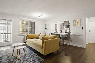 Image de 3-0 Stunning Third Floor Retreat, Downtown Atlanta