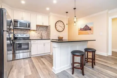 Image de 1br 20e - Cozy Downtown Atlanta Condo!