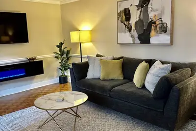 Image de 4g - Spacious 2 Bd 2 Ba condo in Downtown Atlanta!