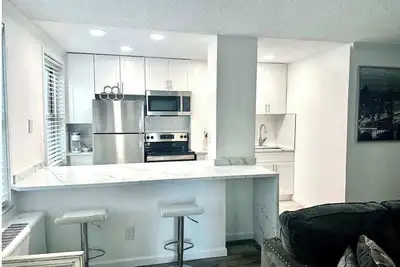 Image de 18k - City condo! Great View overlooking Peachtree