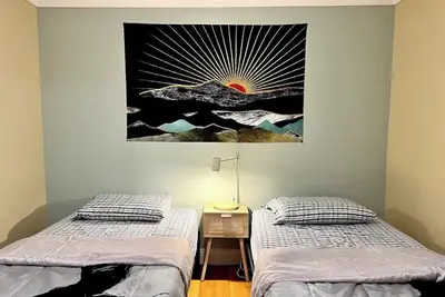 Image de Affordable & Furnished Comfy Oakland Apt