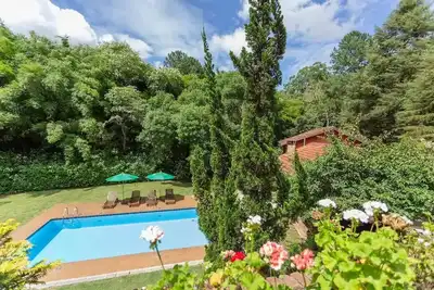 Image de Linda Casa- Granja Viana Alto Padrao 12 Guests