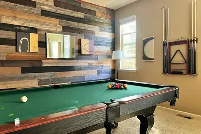 Image de Large 5br Retreat | Hot Tub | Gym | Games | I-25