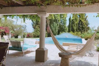 Image de Country house with 4 bedrooms, fireplace and pool! 25 minutes from Lisbon