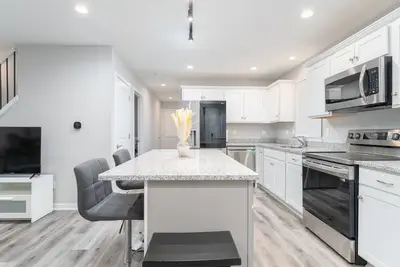 Image de 3 Bedroom 2 Bath House in Farmington Hills