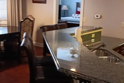 Image de Cozy ski & golf retreat in Poconos w/arts and game room close to hiking trails.