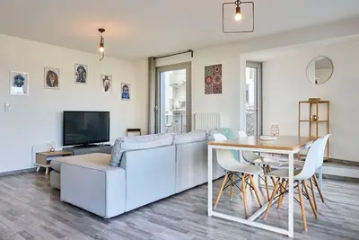 Image de Appartement proche métro & 2 balcons