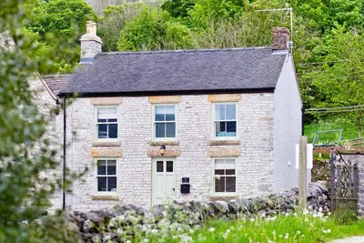 Image de Three bedroom cottage in pretty village location close to Bakewell and Buxton