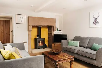 Image de Traditional 3 bed stone cottage in unspoilt village of Elton, close to Bakewell