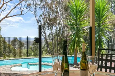 Image de Southern Vales by Wine Coast Holiday Rentals